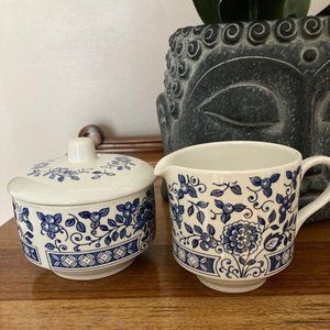 Vintage Broadhurst England Blue and White Sugar bowl and Creamer